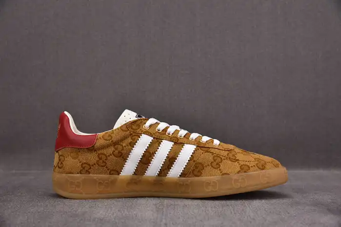 Reps TBK Adidas x Gucci Gazelle Sneaker Golden 0131