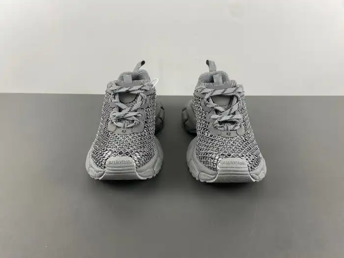 Rep TBK BLCG 3XL SNEAKER 788819 W3XFN 1210 0202