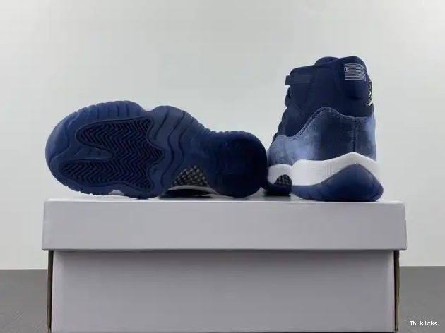 Reps TBK 11 Midnight Air Navy WMNS AR0715-441 Jordan Velvet 0319