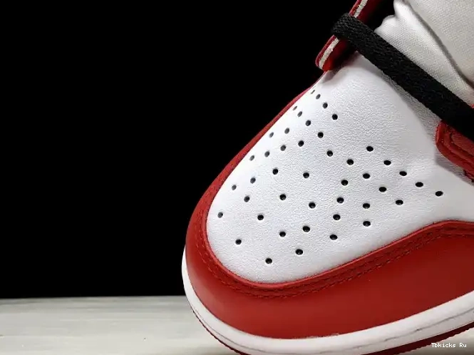 Rep TBK Retro 1 High OG Jordan 555088-101 