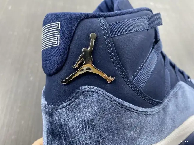 Reps TBK 11 Midnight Air Navy WMNS AR0715-441 Jordan Velvet 0319
