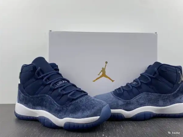 Reps TBK 11 Midnight Air Navy WMNS AR0715-441 Jordan Velvet 0319